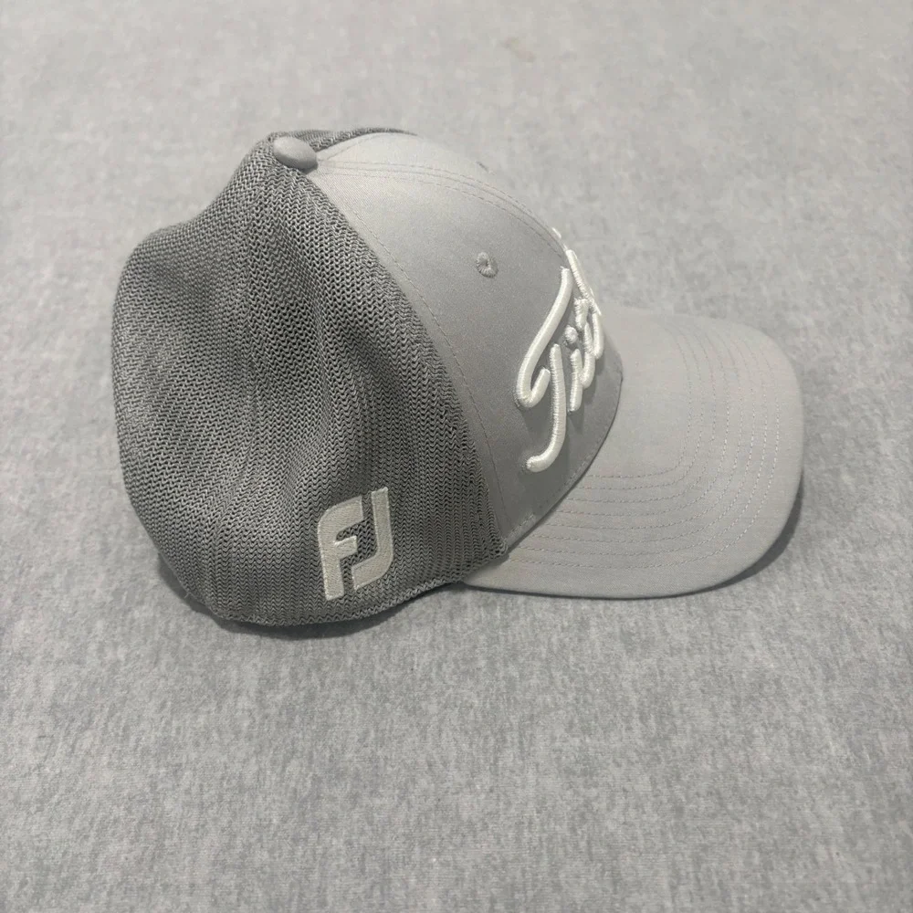 Titleist Golf Hat Grey Mesh Performance Cap FootJoy Pro V1  S/M Deep Back